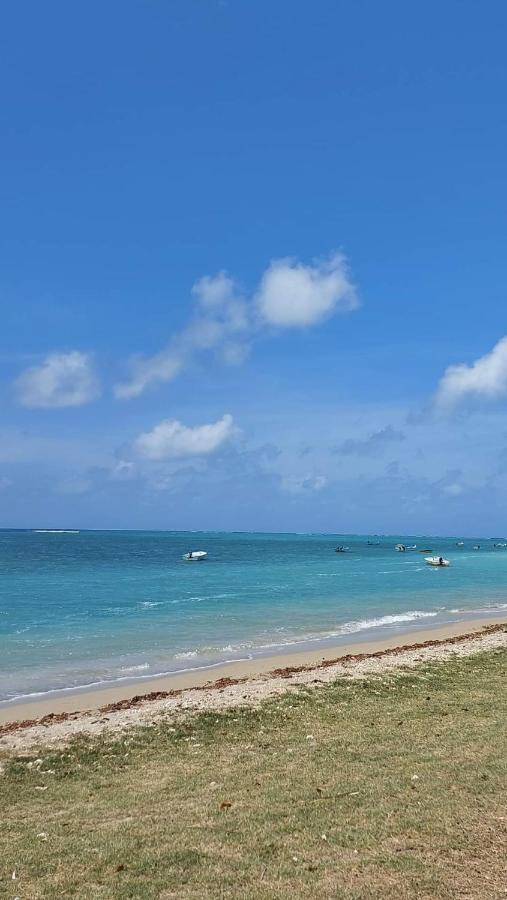 Ohana Guest House Port Mathurin Luaran gambar