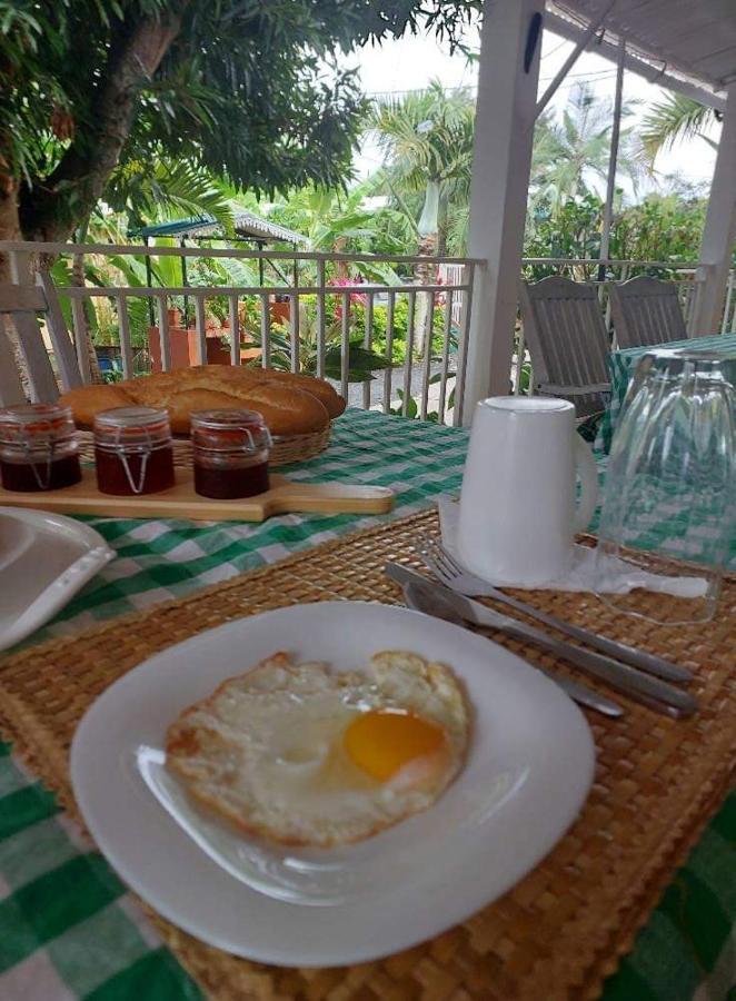 Ohana Guest House Port Mathurin Luaran gambar